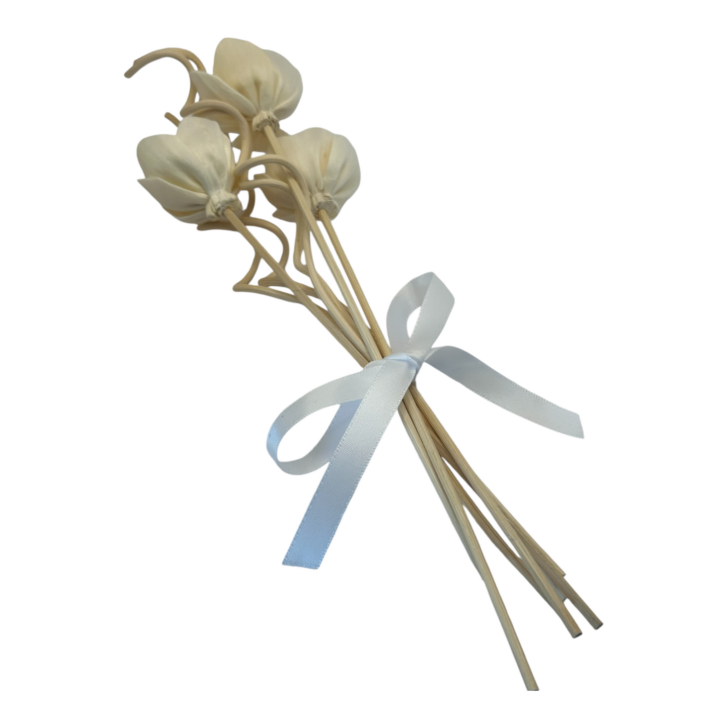 Flower reeds for diffusers, designed to release fragrance in a beautiful, aromatic flow while adding a decorative touch to any space